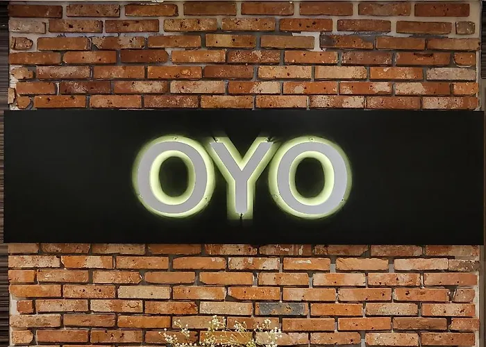 Хостел Oyo Myeongdong 2 *